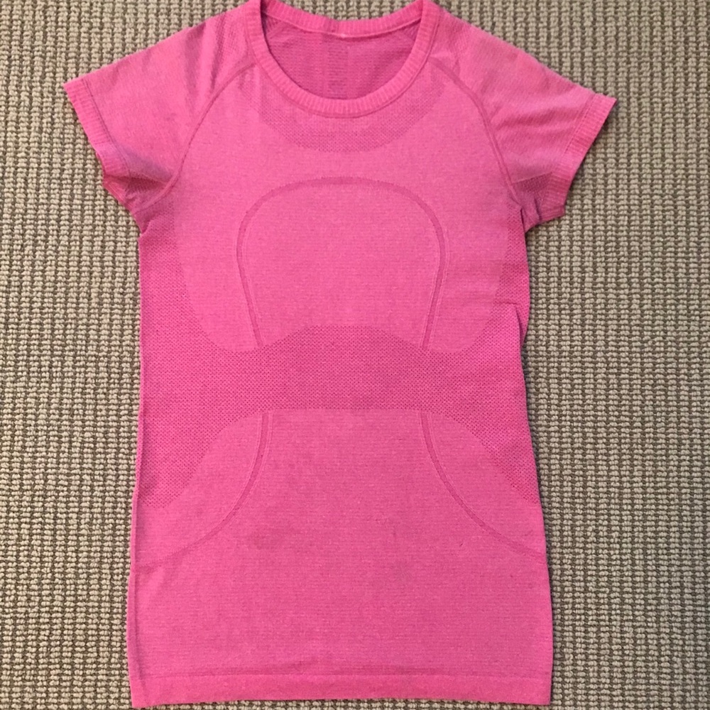 Lululemon swiftly tech shirt
